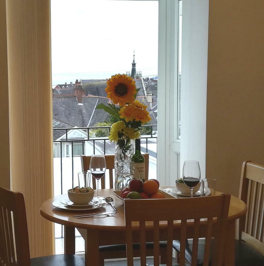 Modern, 1 Bedroom Apartment, Uplands, Swansea Eksteriør bilde